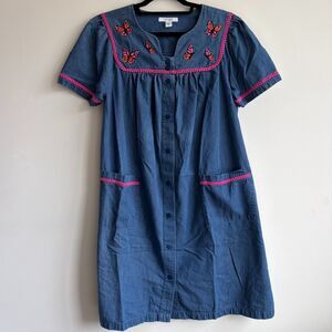 Go Softly 100% Cotton Chambray Patio Dress Muu Muu Embroidered Butterflies Sz M